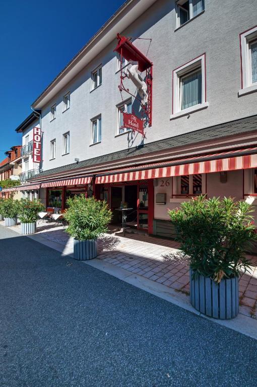 Hotel Zum Weissen Roessel Walldorf  Exterior photo